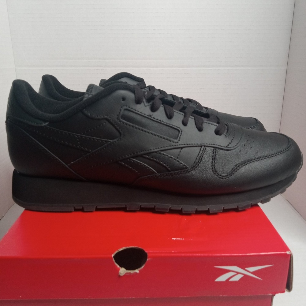 Reebok Classic Leather Unisex Black/Black/Grey Men's Size 10/ Women's Size 11.5